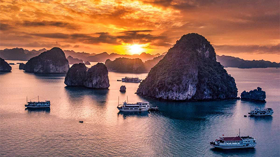 18 Days Nature & Heritage Tour of Northern Vietnam, Laos and Myanmar